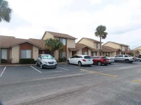 5172-5186 LA MANCHA CT #17, Orlando, FL 32822