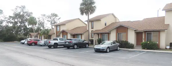 5172-5186 LA MANCHA CT #17, Orlando, FL 32822
