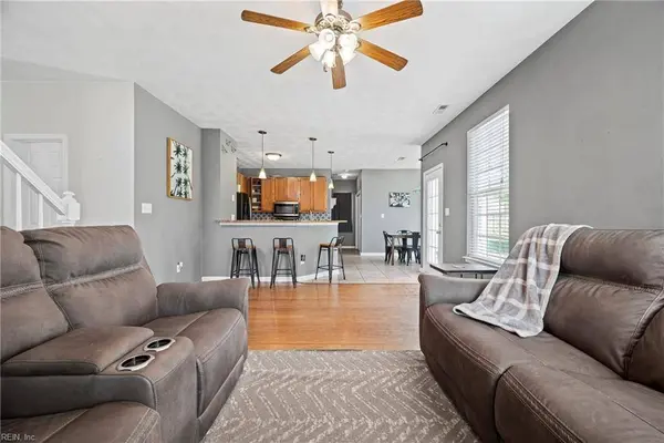 2431 Annie CIR, Chesapeake, VA 23323