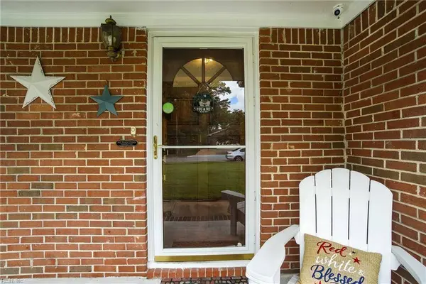 237 Stubbs DR, Chesapeake, VA 23323