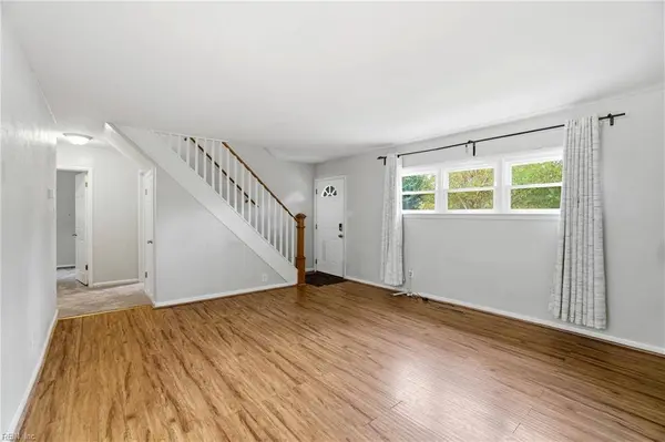 5329 River Edge RD, Norfolk, VA 23502