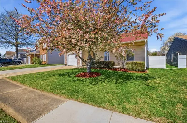 5520 Glen View DR, Virginia Beach, VA 23464