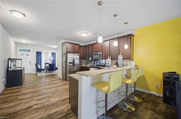200 Seasons CIR Unit 704, Suffolk, VA 23434