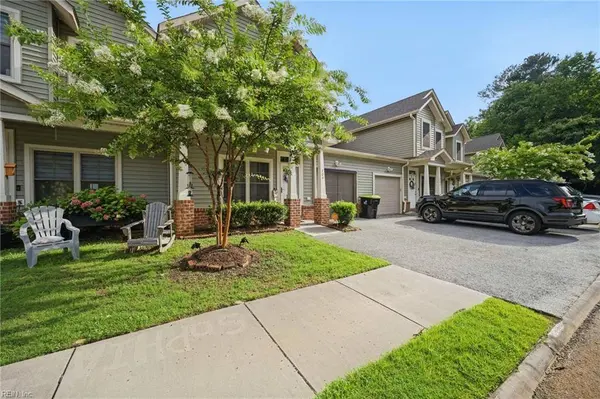 200 Seasons CIR Unit 704, Suffolk, VA 23434