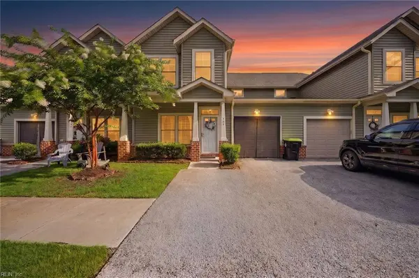 200 Seasons CIR Unit 704, Suffolk, VA 23434