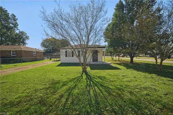 1500 Elder AVE, Chesapeake, VA 23325