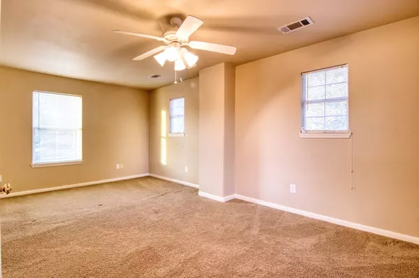 1622 Dove RUN, Brookshire, TX 77423