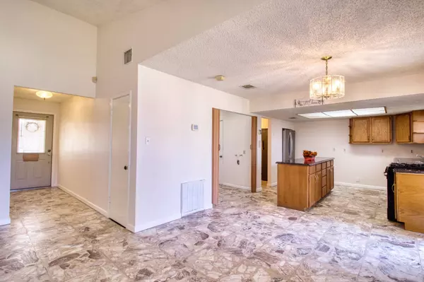 12119 Crystalwood DR, Houston, TX 77013