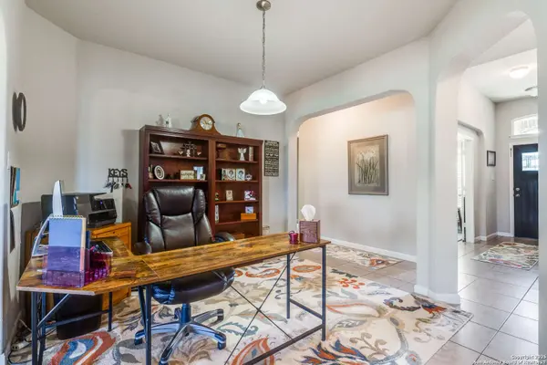 279 Creekview, New Braunfels, TX 78130