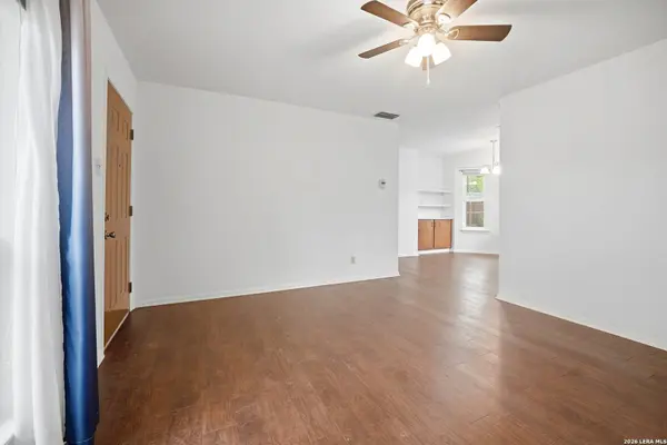 624 Pecan, Schertz, TX 78154