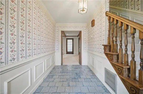 4833 Admiration DR, Virginia Beach, VA 23464