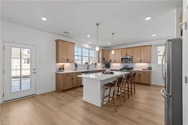 421 Middleton WAY, Chesapeake, VA 23322