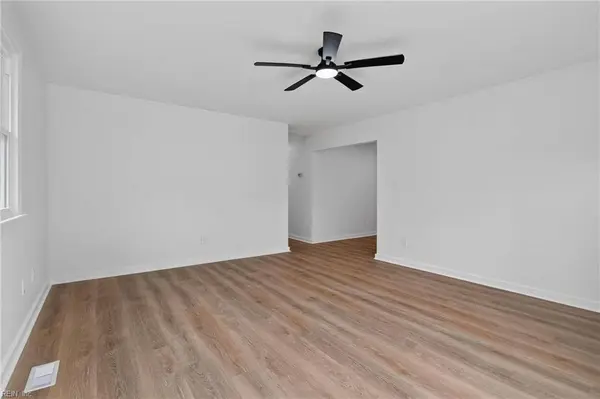 6424 Adair AVE, Norfolk, VA 23502