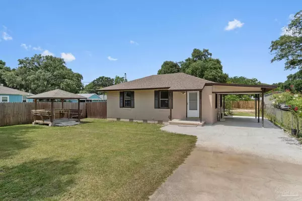 1105 S Old Corry Field Rd, Pensacola, FL 32507