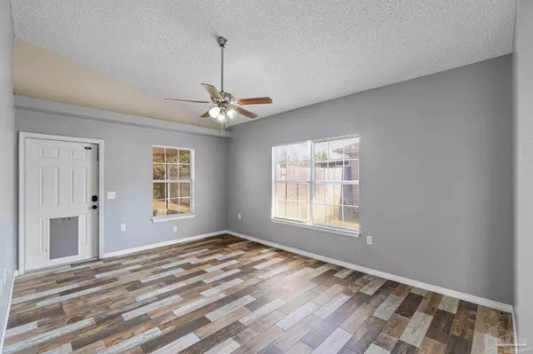 6466 Watermark Cv, Gulf Breeze, FL 32563