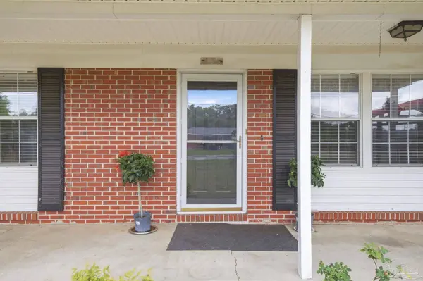 6625 Owens St, Pensacola, FL 32503