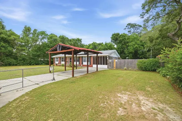 6625 Owens St, Pensacola, FL 32503