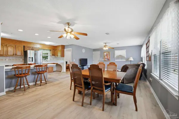 6625 Owens St, Pensacola, FL 32503