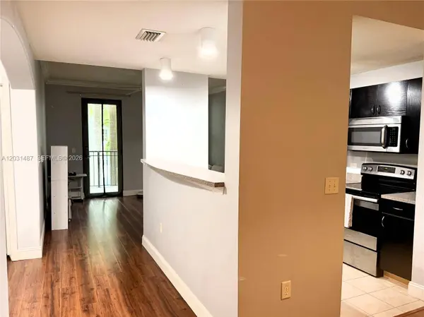 533 NE 3rd Ave #313, Fort Lauderdale, FL 33301