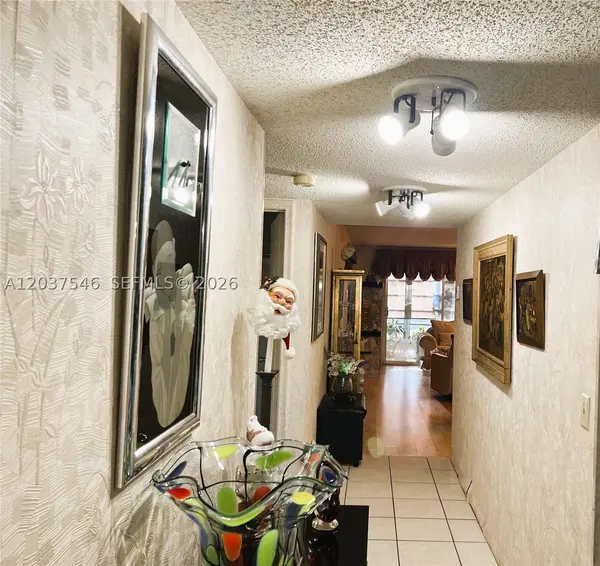 1300 SW 130th Ave #101F, Pembroke Pines, FL 33027