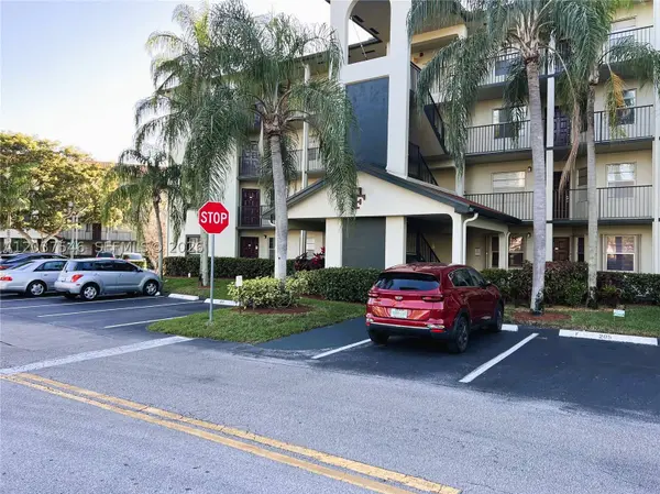 1300 SW 130th Ave #101F, Pembroke Pines, FL 33027