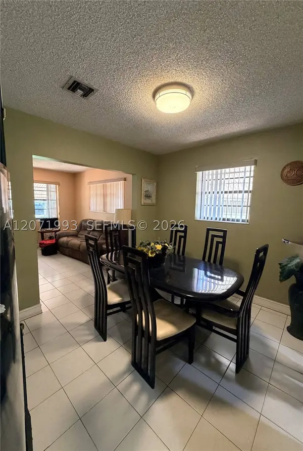 733 E 26th St, Hialeah, FL 33013