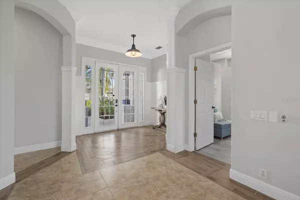 4715 SPINNAKER DR, Bradenton, FL 34208