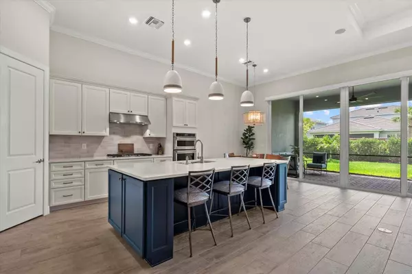 12139 CRANSTON WAY, Bradenton, FL 34211