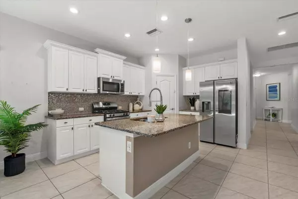 12652 COASTAL BREEZE WAY, Bradenton, FL 34211