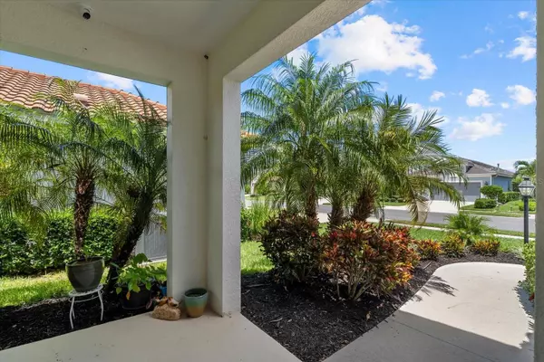 12652 COASTAL BREEZE WAY, Bradenton, FL 34211