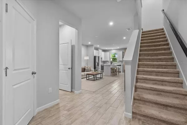 11912 SKY ACRES TER, Bradenton, FL 34211