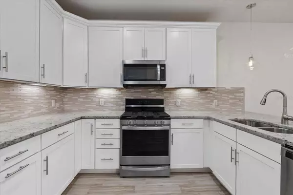 3331 CHESTERTOWN LOOP, Bradenton, FL 34211