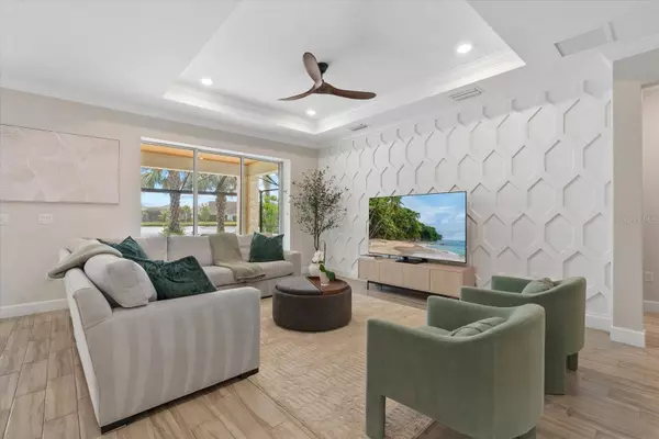 3242 ANCHOR BAY TRL, Bradenton, FL 34211