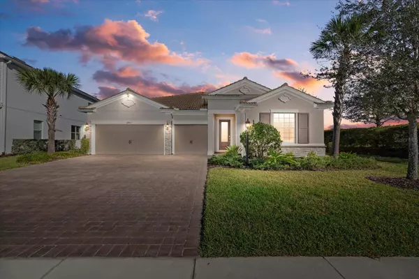 12423 BLUE HILL TRL, Lakewood Ranch, FL 34211
