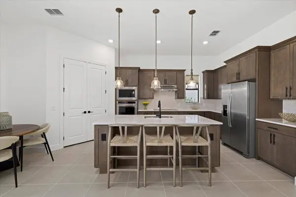 16211 HIDDEN OAK LOOP, Lakewood Ranch, FL 34211