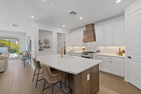 11712 GOLDEN BAY PL, Bradenton, FL 34211