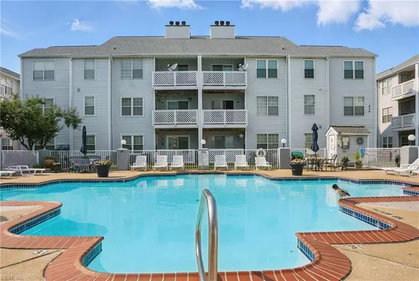 612 Shoreham CT #202, Virginia Beach, VA 23451