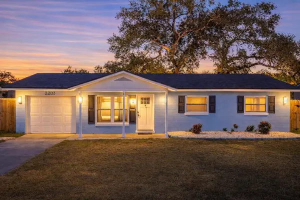 2203 NOTTINGHAM RD, South Daytona, FL 32119