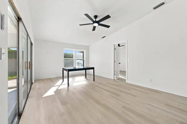 15676 BOTTLEBRUSH CIR, Delray Beach, FL 33484
