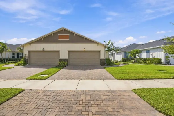 1961 SE Crosswood WAY, Port St Lucie, FL 34984