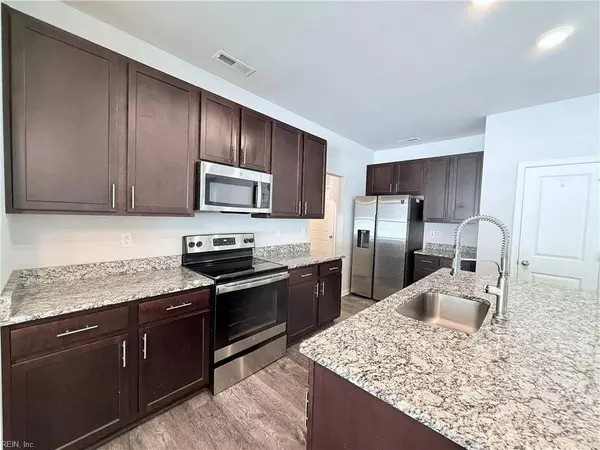 153 American Way WAY, Suffolk, VA 23434