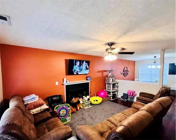 108 Iris ST, Williamsburg, VA 23188