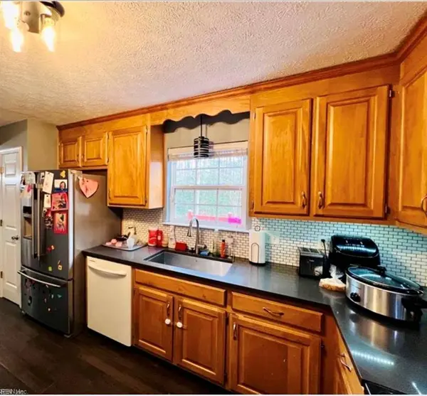 108 Iris ST, Williamsburg, VA 23188