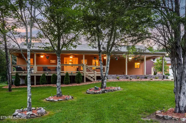 3121 Coon Hunter Lodge Rd, Jamestown, TN 38556