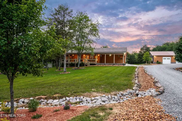 3121 Coon Hunter Lodge Rd, Jamestown, TN 38556