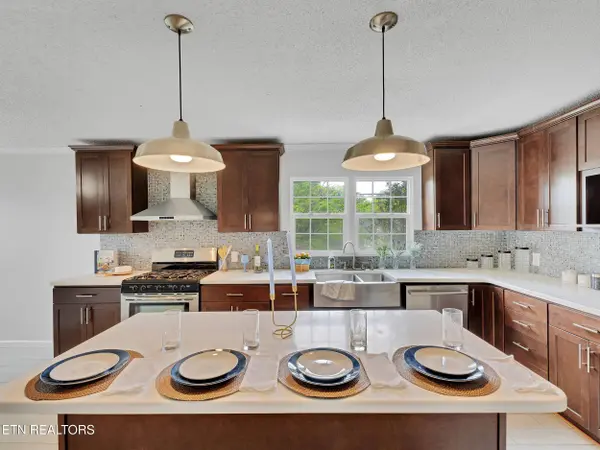 2311 Fair DR, Knoxville, TN 37918