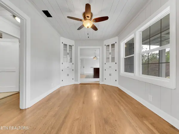 2311 Fair DR, Knoxville, TN 37918