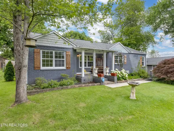 2311 Fair DR, Knoxville, TN 37918