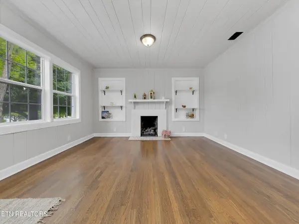 2311 Fair DR, Knoxville, TN 37918