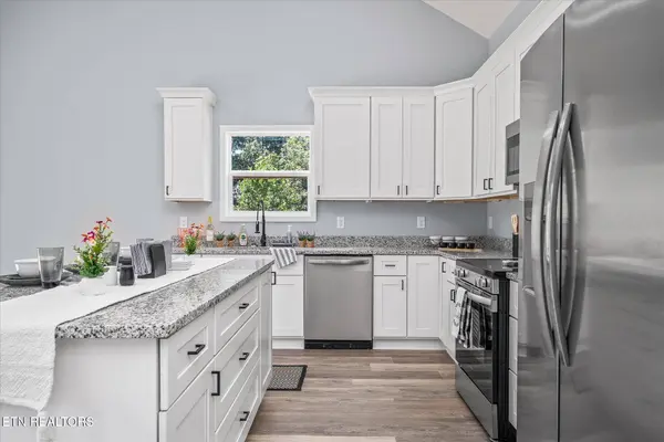 3328 Brook Meadows Circle, Cookeville, TN 38506